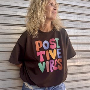 Camiseta Positive Marrón